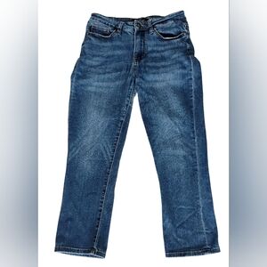 Judy Blue Jeans Women's Boyfriend Denim Light Blue Wash Capri Fit  Sz 27